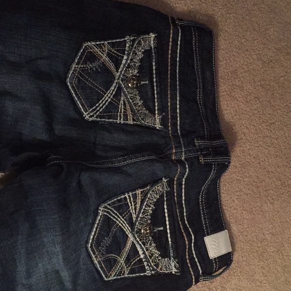 Capris - Picture 3 of 4